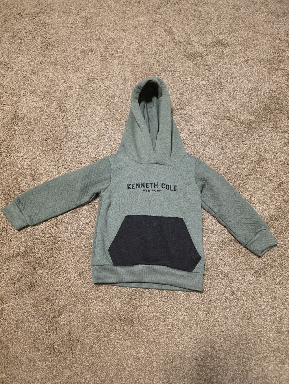 Kenneth Cole 2T Boy's Green Hoodie